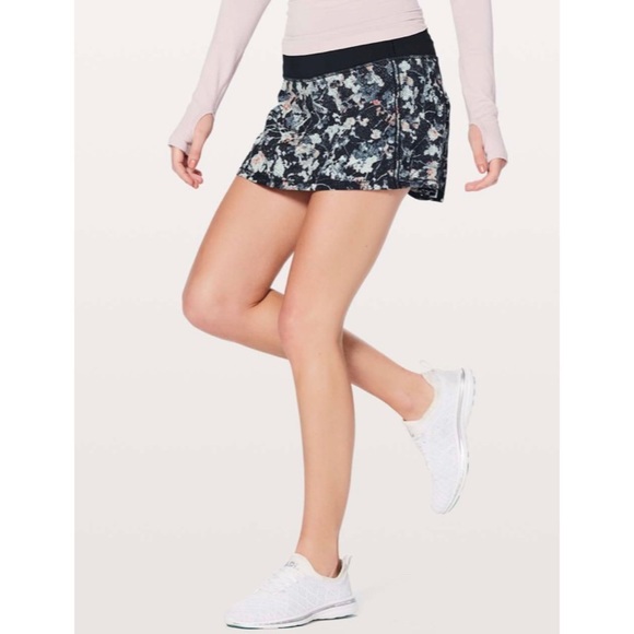 lululemon athletica Dresses & Skirts - Lululemon Athletica Pace Revival Skirt (Tall)